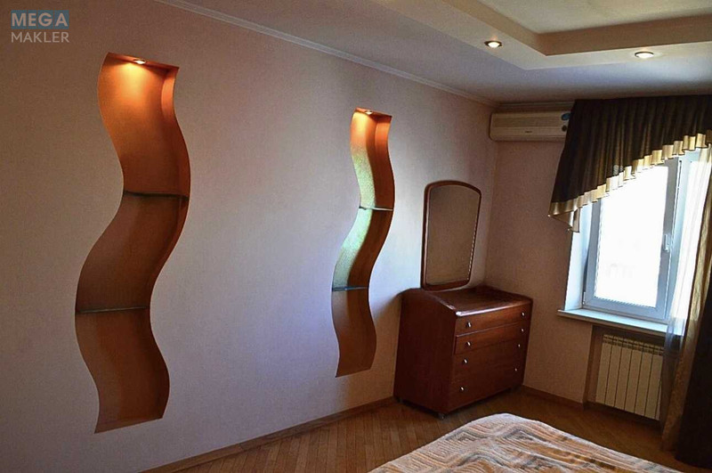 Оренда 3 кімнатної квартири, <a class="location-link" href="/kiev/" title="Недвижимость Київ">Київ</a>, <a class="location-link" href="/kiev/desnyanskij/" title="Недвижимость Деснянський район">Деснянський р-н</a>, Оноре де Бальзака вул., 55в (изображение 3)