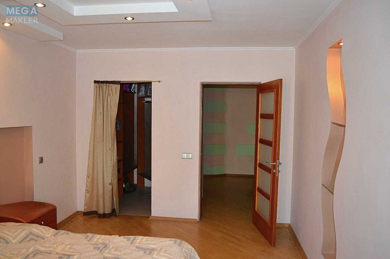 Оренда 3 кімнатної квартири, <a class="location-link" href="/kiev/" title="Недвижимость Київ">Київ</a>, <a class="location-link" href="/kiev/desnyanskij/" title="Недвижимость Деснянський район">Деснянський р-н</a>, Оноре де Бальзака вул., 55в (изображение 10)