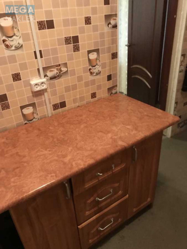 Оренда 3 кімнатної квартири, <a class="location-link" href="/odessa/" title="Недвижимость Одеса">Одеса</a>, <a class="location-link" href="/odessa/malinovskij/" title="Недвижимость Малиновський район">Малиновський р-н</a>, Градоначальницкая, 19 (изображение 5)