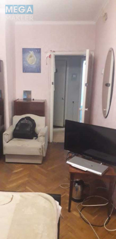 Продаж 2 кімнатної квартири (45/28/6), 3 пов. 9 пов. будинку, <a class="location-link" href="/kiev/" title="Недвижимость Київ">Київ</a>, <a class="location-link" href="/kiev/solomenskij/" title="Недвижимость Солом'янський район">Солом'янський р-н</a>, Александра Пироговского ул., 8 (изображение 9)