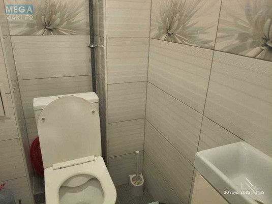 Оренда 2 кімнатної квартири, <a class="location-link" href="/kiev/" title="Недвижимость Київ">Київ</a>, <a class="location-link" href="/kiev/podolskij/" title="Недвижимость Подільський район">Подільський р-н</a>, Сергея Данченко вул., 1 (изображение 2)