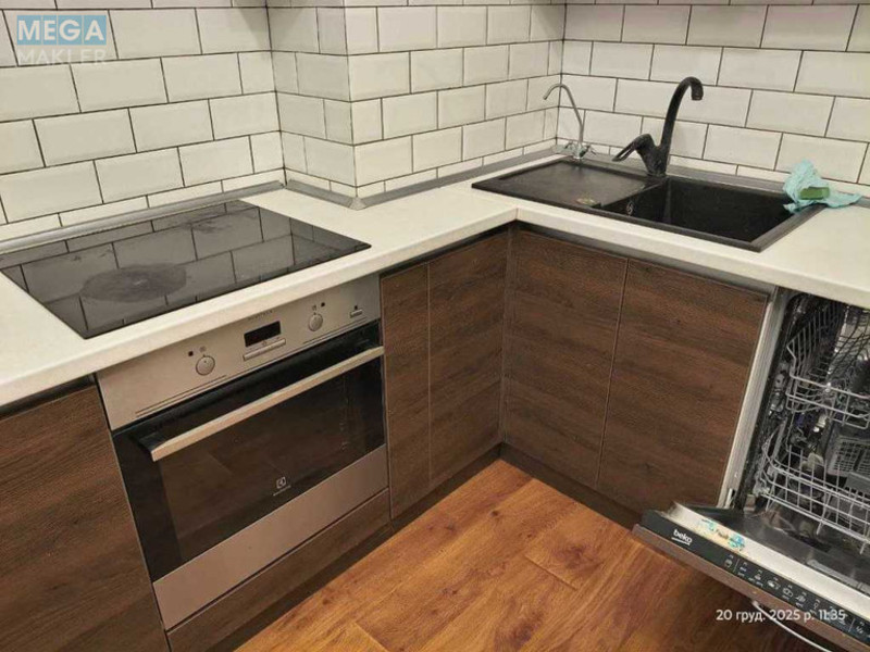 Оренда 2 кімнатної квартири, <a class="location-link" href="/kiev/" title="Недвижимость Київ">Київ</a>, <a class="location-link" href="/kiev/podolskij/" title="Недвижимость Подільський район">Подільський р-н</a>, Сергея Данченко вул., 1 (изображение 19)