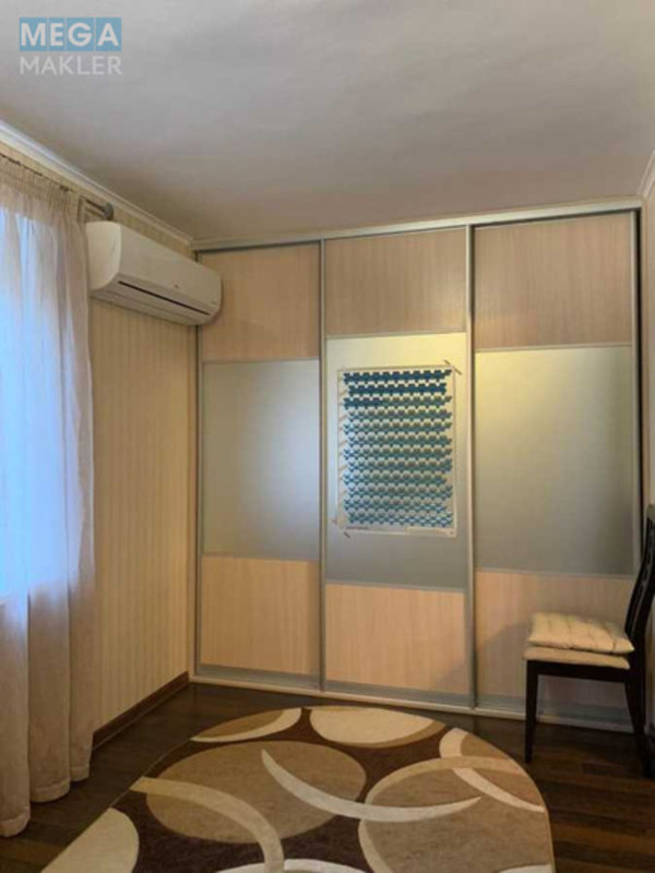 Оренда 2 кімнатної квартири, <a class="location-link" href="/kiev/" title="Недвижимость Київ">Київ</a>, <a class="location-link" href="/kiev/shevchenkovskij/" title="Недвижимость Шевченківський район">Шевченківський р-н</a>, Деревлянська вул., 19Б (изображение 11)