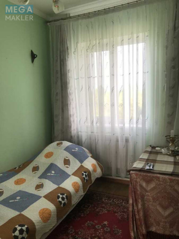 Продаж дома, 2&nbsp;поверху, 159&nbsp;кв.м, 4&nbsp;кімнати, ділянка 10&nbsp;соток, <a class="location-link" href="/gnedin/" title="Недвижимость Гнідін">Гнідин</a>, Лугова (изображение 6)