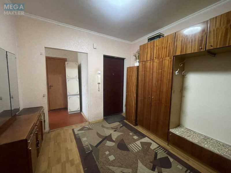 Продаж 3 кімнатної квартири (76/43/8), 12 пов. 16 пов. будинку, <a class="location-link" href="/kiev/" title="Недвижимость Київ">Київ</a>, <a class="location-link" href="/kiev/desnyanskij/" title="Недвижимость Деснянський район">Деснянський р-н</a>, Теодора Драйзера вул., 6А (изображение 4)