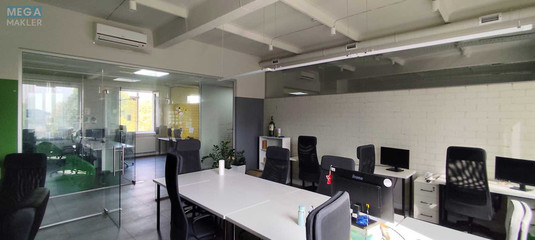 Оренда комерційної нерухомості, 294&nbsp;кв.м, под офис, <a class="location-link" href="/kiev/" title="Недвижимость Київ">Київ</a>, <a class="location-link" href="/kiev/pecherskij/" title="Недвижимость Печерський район">Печерський р-н</a>, Залізничне шосе, 2А (изображение 9)