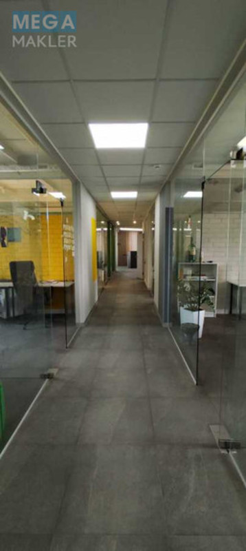 Оренда комерційної нерухомості, 294&nbsp;кв.м, под офис, <a class="location-link" href="/kiev/" title="Недвижимость Київ">Київ</a>, <a class="location-link" href="/kiev/pecherskij/" title="Недвижимость Печерський район">Печерський р-н</a>, Залізничне шосе, 2А (изображение 12)