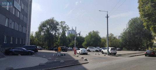 Оренда комерційної нерухомості, 294&nbsp;кв.м, под офис, <a class="location-link" href="/kiev/" title="Недвижимость Київ">Київ</a>, <a class="location-link" href="/kiev/pecherskij/" title="Недвижимость Печерський район">Печерський р-н</a>, Залізничне шосе, 2А (изображение 18)