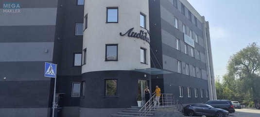 Оренда комерційної нерухомості, 294&nbsp;кв.м, под офис, <a class="location-link" href="/kiev/" title="Недвижимость Київ">Київ</a>, <a class="location-link" href="/kiev/pecherskij/" title="Недвижимость Печерський район">Печерський р-н</a>, Залізничне шосе, 2А (изображение 19)