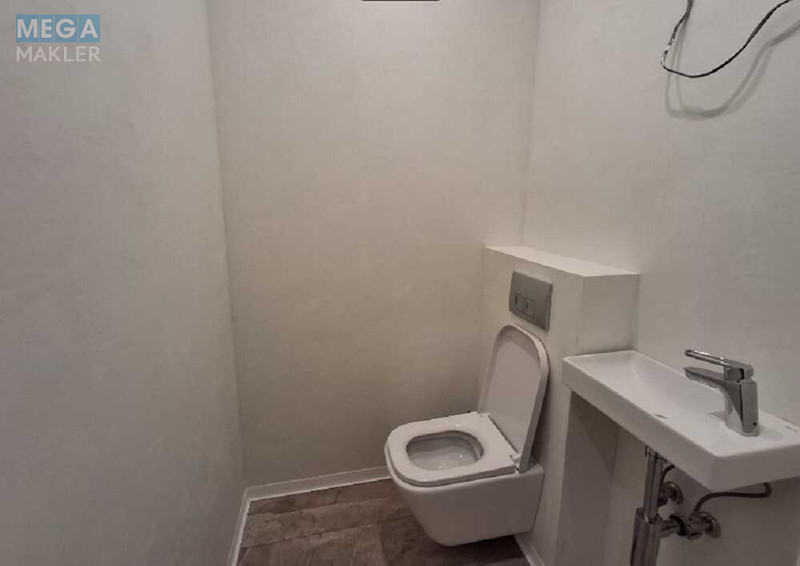 Оренда 3 кімнатної квартири, <a class="location-link" href="/kiev/" title="Недвижимость Київ">Київ</a>, <a class="location-link" href="/kiev/solomenskij/" title="Недвижимость Солом'янський район">Солом'янський р-н</a>, Авіаконструктора Антонова вул., 2б (изображение 14)