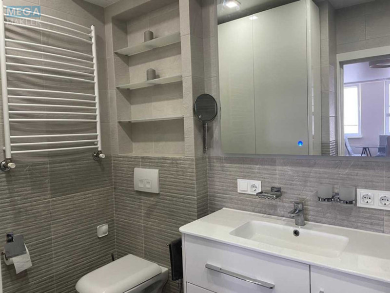 Оренда 4 кімнатні квартири, <a class="location-link" href="/kiev/" title="Недвижимость Київ">Київ</a>, <a class="location-link" href="/kiev/shevchenkovskij/" title="Недвижимость Шевченківський район">Шевченківський р-н</a>, Рижская ул., 73г (изображение 10)