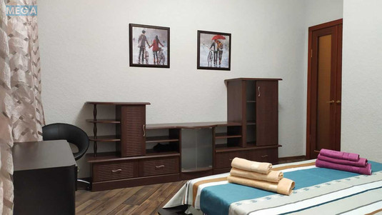 Оренда 3 кімнатної квартири, <a class="location-link" href="/kiev/" title="Недвижимость Київ">Київ</a>, <a class="location-link" href="/kiev/podolskij/" title="Недвижимость Подільський район">Подільський р-н</a>, Андріївський узвіз, 11 (изображение 7)