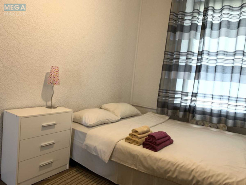 Оренда 3 кімнатної квартири, <a class="location-link" href="/kiev/" title="Недвижимость Київ">Київ</a>, <a class="location-link" href="/kiev/podolskij/" title="Недвижимость Подільський район">Подільський р-н</a>, Андріївський узвіз, 11 (изображение 11)