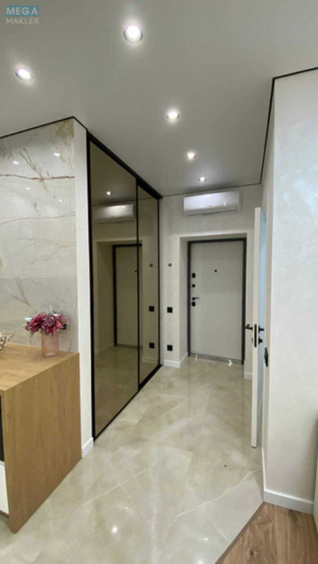 Продаж 1 кімнатної квартири (41/?/14), 8 пов. 10 пов. будинку, <a class="location-link" href="/sofievskaya-borshagovka/" title="Недвижимость Софіївська Борщагівка">Софіївська Борщагівка</a>, Радісна, 6 (изображение 10)