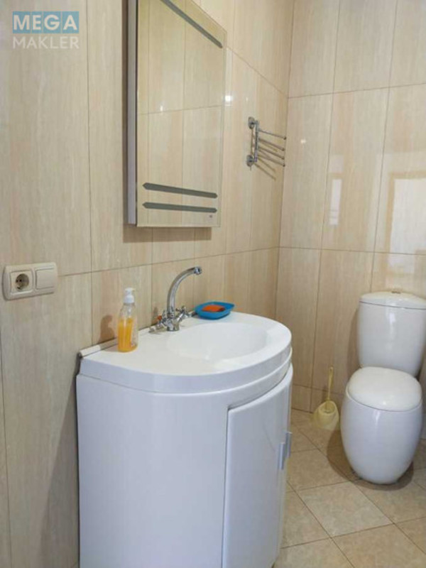 Оренда 1 кімнатної квартири, <a class="location-link" href="/odessa/" title="Недвижимость Одеса">Одеса</a>, <a class="location-link" href="/odessa/primorskij/" title="Недвижимость Приморський район">Приморський р-н</a>, Екатерининская, 90 (изображение 6)