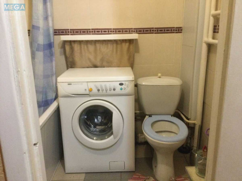 Оренда 1 кімнатної квартири, <a class="location-link" href="/kiev/" title="Недвижимость Київ">Київ</a>, <a class="location-link" href="/kiev/shevchenkovskij/" title="Недвижимость Шевченківський район">Шевченківський р-н</a>, Жилянская ул., 76 (изображение 10)