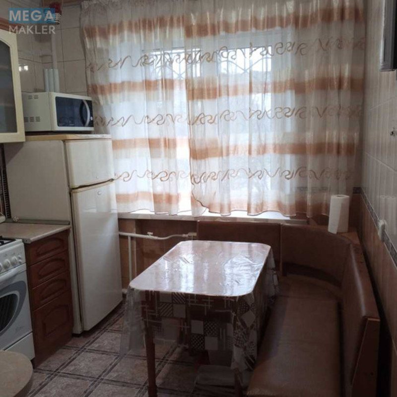 Оренда 2 кімнатної квартири, <a class="location-link" href="/kiev/" title="Недвижимость Київ">Київ</a>, <a class="location-link" href="/kiev/obolonskij/" title="Недвижимость Оболонський район">Оболонський р-н</a>, Автозаводська вул., 89а (изображение 15)