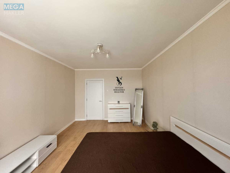 Оренда 1 кімнатної квартири, <a class="location-link" href="/kiev/" title="Недвижимость Київ">Київ</a>, <a class="location-link" href="/kiev/podolskij/" title="Недвижимость Подільський район">Подільський р-н</a>, Сергея Данченко вул., 3 (изображение 2)