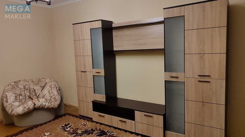 Оренда 1 кімнатної квартири, <a class="location-link" href="/kiev/" title="Недвижимость Київ">Київ</a>, <a class="location-link" href="/kiev/shevchenkovskij/" title="Недвижимость Шевченківський район">Шевченківський р-н</a>, Пугачева ул., 11-15 (изображение 3)