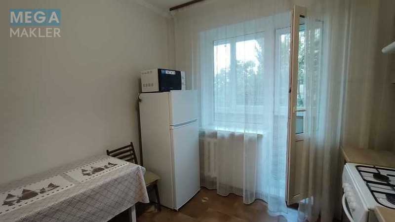 Оренда 1 кімнатної квартири, <a class="location-link" href="/kiev/" title="Недвижимость Київ">Київ</a>, <a class="location-link" href="/kiev/shevchenkovskij/" title="Недвижимость Шевченківський район">Шевченківський р-н</a>, Пугачева ул., 11-15 (изображение 10)