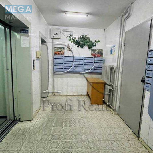 Продаж 2 кімнатної квартири (56/36/13), 13 пов. 16 пов. будинку, <a class="location-link" href="/kiev/" title="Недвижимость Київ">Київ</a>, <a class="location-link" href="/kiev/darnickij/" title="Недвижимость Дарницький район">Дарницький р-н</a>, Харківське шосе, 56 (изображение 12)