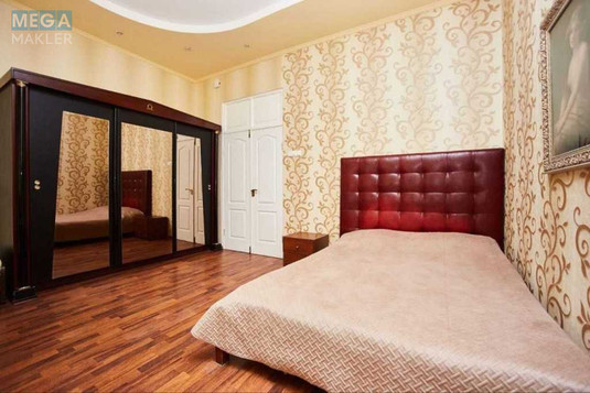 Оренда 1 кімнатної квартири, <a class="location-link" href="/odessa/" title="Недвижимость Одеса">Одеса</a>, <a class="location-link" href="/odessa/primorskij/" title="Недвижимость Приморський район">Приморський р-н</a>, Театральный переулок, 12 (изображение 5)