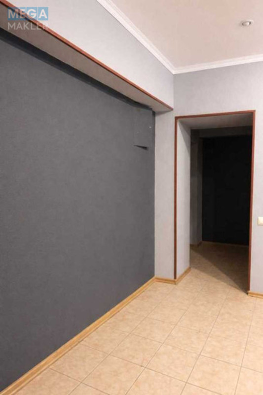 Продаж комерційної нерухомості, 134&nbsp;кв.м, под магазин, <a class="location-link" href="/kiev/" title="Недвижимость Київ">Київ</a>, <a class="location-link" href="/kiev/shevchenkovskij/" title="Недвижимость Шевченківський район">Шевченківський р-н</a>, Бехтеревський пров., 8 (изображение 2)