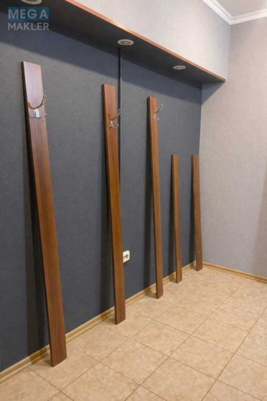 Продаж комерційної нерухомості, 134&nbsp;кв.м, под магазин, <a class="location-link" href="/kiev/" title="Недвижимость Київ">Київ</a>, <a class="location-link" href="/kiev/shevchenkovskij/" title="Недвижимость Шевченківський район">Шевченківський р-н</a>, Бехтеревський пров., 8 (изображение 6)