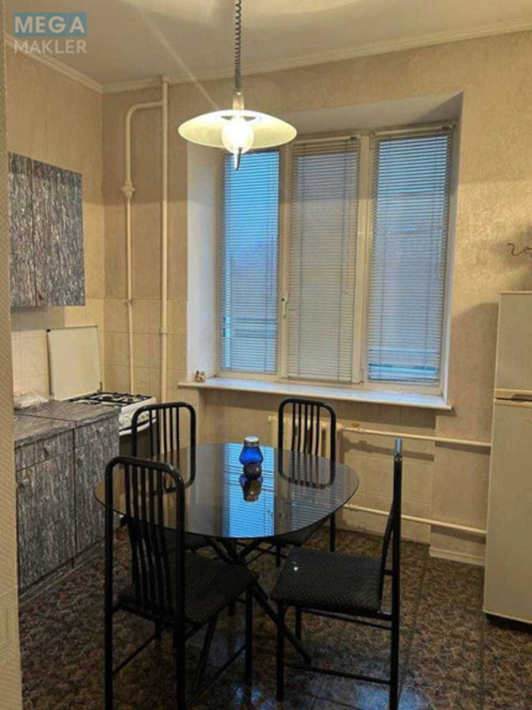 Оренда 3 кімнатної квартири, <a class="location-link" href="/kiev/" title="Недвижимость Київ">Київ</a>, <a class="location-link" href="/kiev/goloseevskij/" title="Недвижимость Голосіївський район">Голосіївський р-н</a>, Голосіївський просп., 88 (изображение 7)