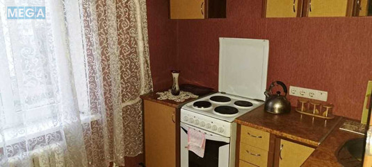 Оренда 1 кімнатної квартири, <a class="location-link" href="/kiev/" title="Недвижимость Київ">Київ</a>, <a class="location-link" href="/kiev/darnickij/" title="Недвижимость Дарницький район">Дарницький р-н</a>, Ревуцкого ул., 7А (изображение 4)