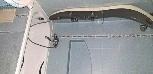 Оренда 1 кімнатної квартири, <a class="location-link" href="/kiev/" title="Недвижимость Київ">Київ</a>, <a class="location-link" href="/kiev/darnickij/" title="Недвижимость Дарницький район">Дарницький р-н</a>, Ревуцкого ул., 7А (изображение 7)