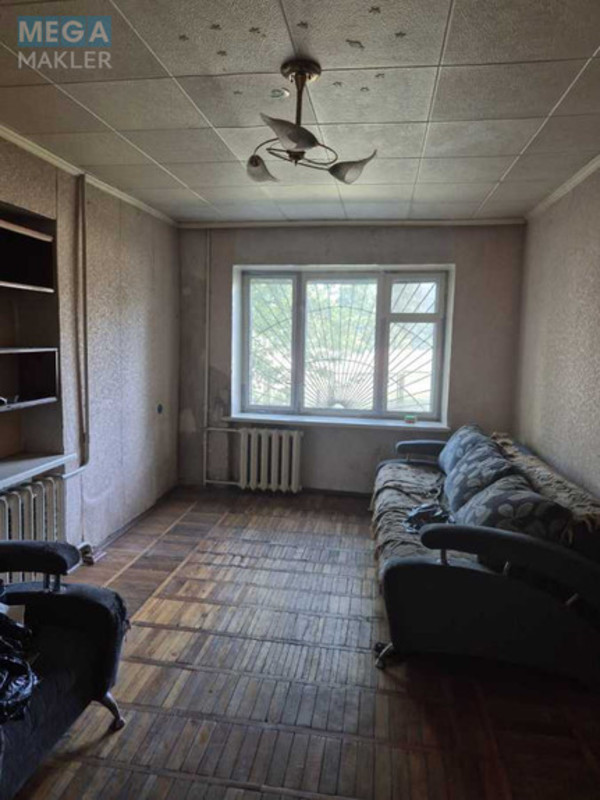 Продаж 1 кімнатної квартири (34/17/6,7), 1 пов. 5 пов. будинку, <a class="location-link" href="/kiev/" title="Недвижимость Київ">Київ</a>, <a class="location-link" href="/kiev/desnyanskij/" title="Недвижимость Деснянський район">Деснянський р-н</a>, Братиславська вул., 30а (изображение 7)