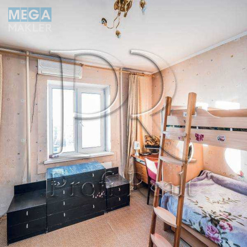 Продаж 3 кімнатної квартири (82/44/9), 13 пов. 16 пов. будинку, <a class="location-link" href="/kiev/" title="Недвижимость Київ">Київ</a>, <a class="location-link" href="/kiev/svyatoshinskij/" title="Недвижимость Святошинський район">Святошинський р-н</a>, Підлісна вулиця, 2 (изображение 18)