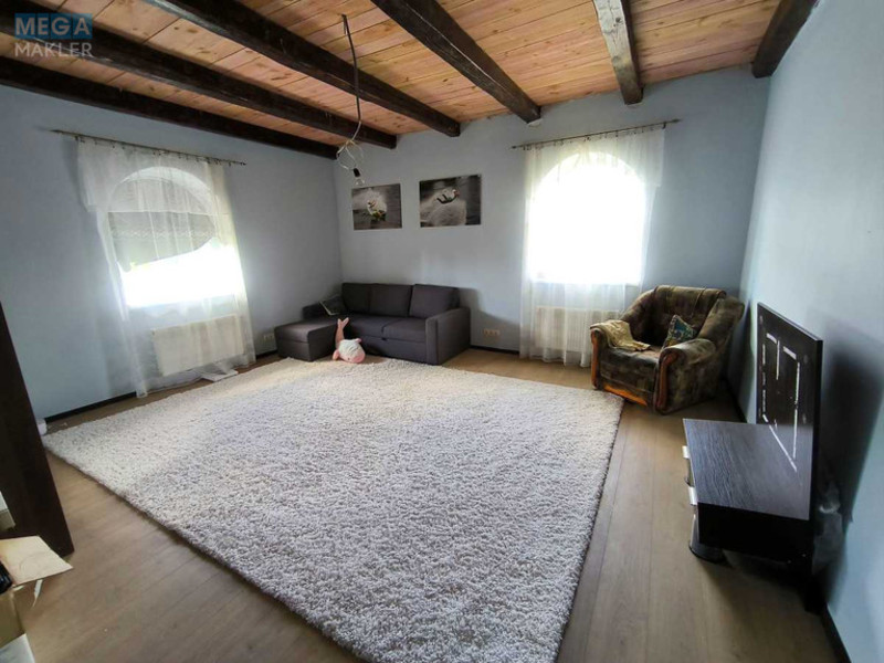 Продаж дома, 2&nbsp;поверху, 350&nbsp;кв.м, 6&nbsp;кімнат, ділянка 8&nbsp;соток, <a class="location-link" href="/nikolaevka-selo-kv-makarovskij-rajon/" title="Недвижимость Миколаївка">Миколаївка</a>, миколаївська (изображение 15)