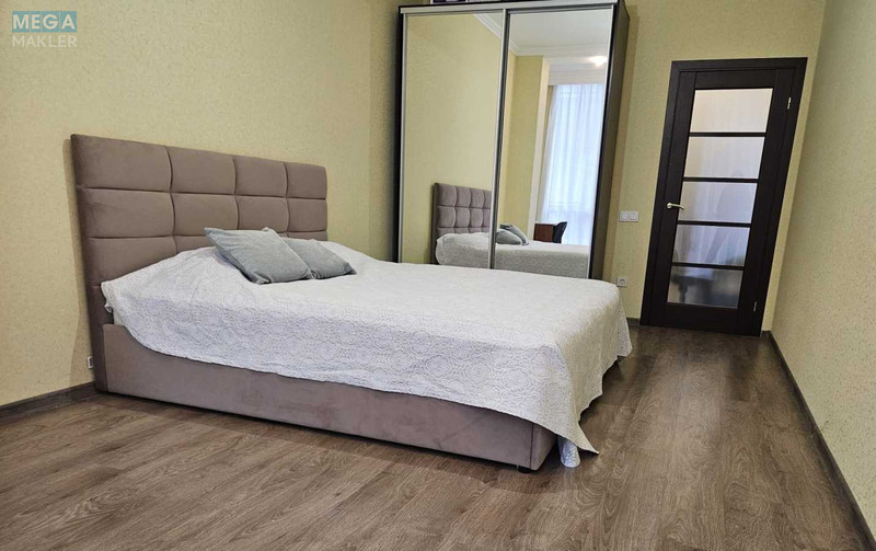 Оренда 3 кімнатної квартири, <a class="location-link" href="/odessa/" title="Недвижимость Одеса">Одеса</a>, <a class="location-link" href="/odessa/kievskij/" title="Недвижимость Київський район">Київський р-н</a>, Жемчужная, 3 (изображение 3)