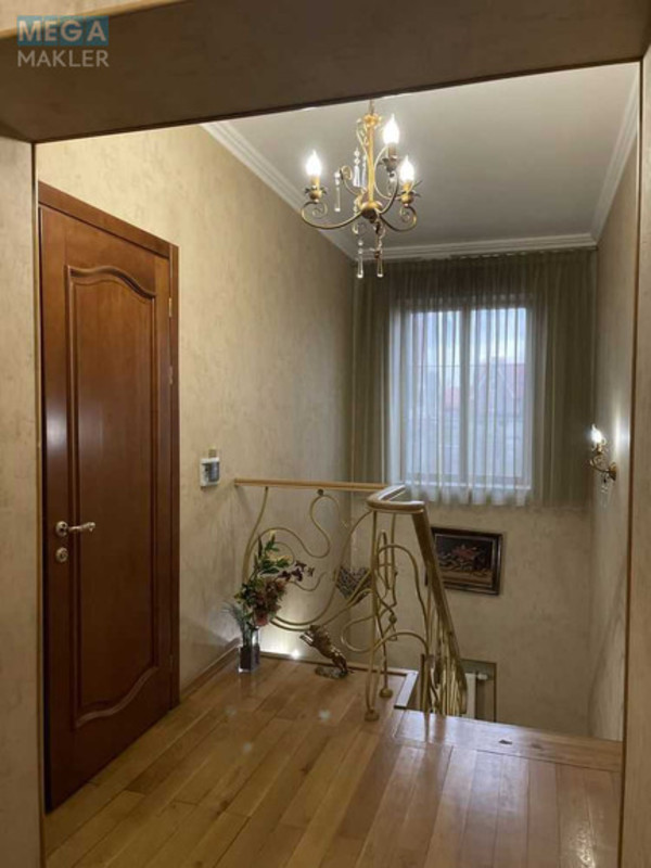 Продаж дома, 3&nbsp;поверху, 295&nbsp;кв.м, 6&nbsp;кімнат, ділянка 6&nbsp;соток, <a class="location-link" href="/kiev/" title="Недвижимость Київ">Київ</a>, <a class="location-link" href="/kiev/darnickij/" title="Недвижимость Дарницький район">Дарницький р-н</a>, 12-а Ентузіастів вул. (изображение 23)