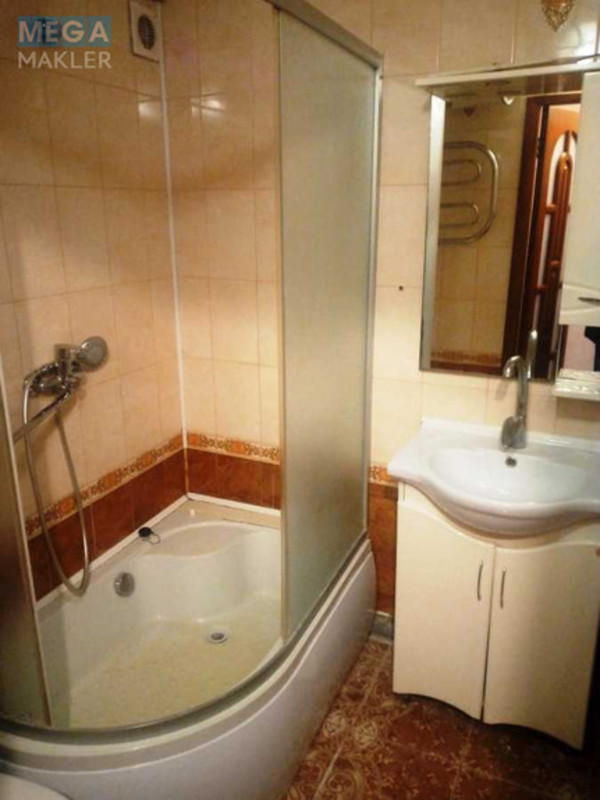 Оренда 1 кімнатної квартири, <a class="location-link" href="/kiev/" title="Недвижимость Київ">Київ</a>, <a class="location-link" href="/kiev/solomenskij/" title="Недвижимость Солом'янський район">Солом'янський р-н</a>, Чоколовский бульв., 23 (изображение 6)