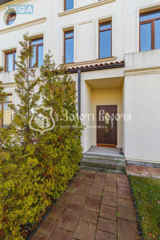 Продаж дома, 3&nbsp;поверху, 220&nbsp;кв.м, 4&nbsp;кімнати, ділянка 4&nbsp;сотки, <a class="location-link" href="/podgorcy-selo/" title="Недвижимость Підгірці">Підгірці</a>, Фонтанна вул., 1 (изображение 5)