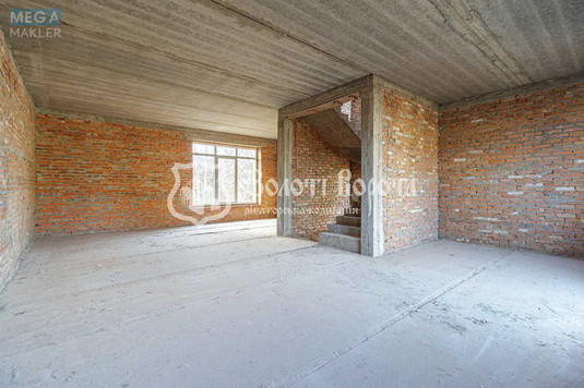 Продаж дома, 3&nbsp;поверху, 220&nbsp;кв.м, 4&nbsp;кімнати, ділянка 4&nbsp;сотки, <a class="location-link" href="/podgorcy-selo/" title="Недвижимость Підгірці">Підгірці</a>, Фонтанна вул., 1 (изображение 10)