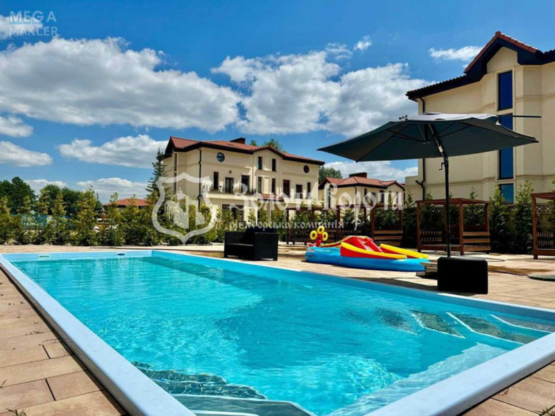 Продаж дома, 3&nbsp;поверху, 220&nbsp;кв.м, 4&nbsp;кімнати, ділянка 4&nbsp;сотки, <a class="location-link" href="/podgorcy-selo/" title="Недвижимость Підгірці">Підгірці</a>, Фонтанна вул., 1 (изображение 20)