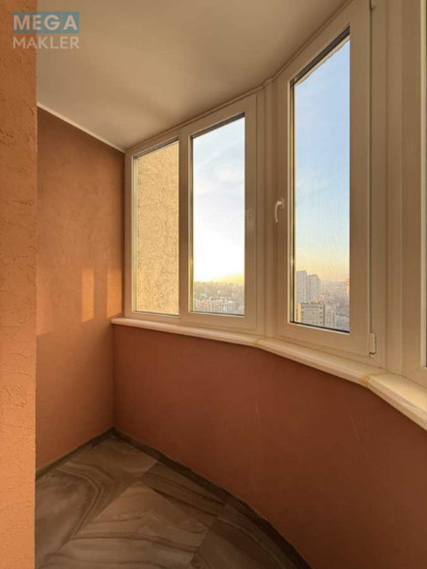 Продаж 3 кімнатної квартири (167,4/82/45), 21 пов. 23 пов. будинку, <a class="location-link" href="/kiev/" title="Недвижимость Київ">Київ</a>, <a class="location-link" href="/kiev/goloseevskij/" title="Недвижимость Голосіївський район">Голосіївський р-н</a>, Голосіївський просп., 30Б (изображение 14)