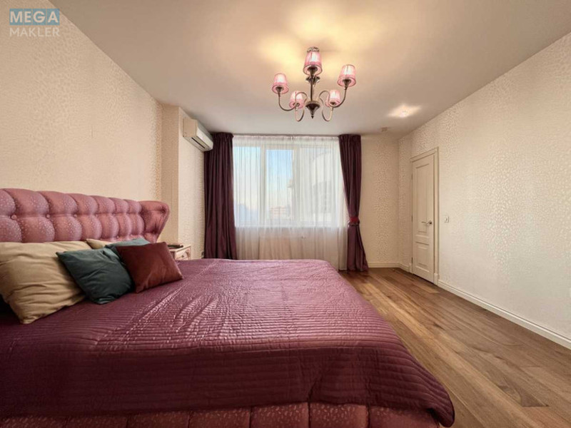 Продаж 3 кімнатної квартири (167,4/82/45), 21 пов. 23 пов. будинку, <a class="location-link" href="/kiev/" title="Недвижимость Київ">Київ</a>, <a class="location-link" href="/kiev/goloseevskij/" title="Недвижимость Голосіївський район">Голосіївський р-н</a>, Голосіївський просп., 30Б (изображение 16)