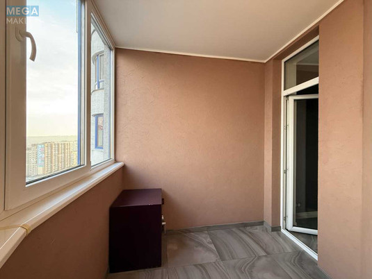 Продаж 3 кімнатної квартири (167,4/82/45), 21 пов. 23 пов. будинку, <a class="location-link" href="/kiev/" title="Недвижимость Київ">Київ</a>, <a class="location-link" href="/kiev/goloseevskij/" title="Недвижимость Голосіївський район">Голосіївський р-н</a>, Голосіївський просп., 30Б (изображение 19)