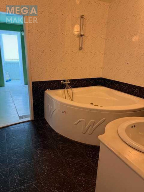 Продаж 3 кімнатної квартири (110/80/25), 6 пов. 16 пов. будинку, <a class="location-link" href="/odessa/" title="Недвижимость Одеса">Одеса</a>, <a class="location-link" href="/odessa/suvorovskij/" title="Недвижимость Суворовський район">Суворовський р-н</a>, Добровольского, 137 (изображение 9)