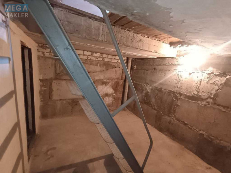 Продаж комерційної нерухомості, 44&nbsp;кв.м, <a class="location-link" href="/kiev/" title="Недвижимость Київ">Київ</a>, <a class="location-link" href="/kiev/desnyanskij/" title="Недвижимость Деснянський район">Деснянський р-н</a>, Пухівська вул., 2 (изображение 21)