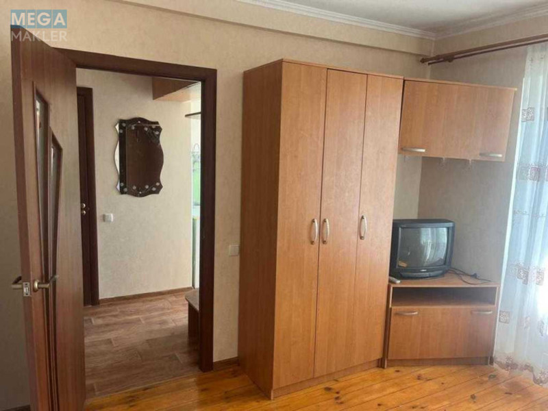 Продаж 1 кімнатної квартири (20,9/10,3/4,8), 7 пов. 9 пов. будинку, <a class="location-link" href="/kiev/" title="Недвижимость Київ">Київ</a>, <a class="location-link" href="/kiev/obolonskij/" title="Недвижимость Оболонський район">Оболонський р-н</a>, Богатирська вул., 8 (изображение 2)