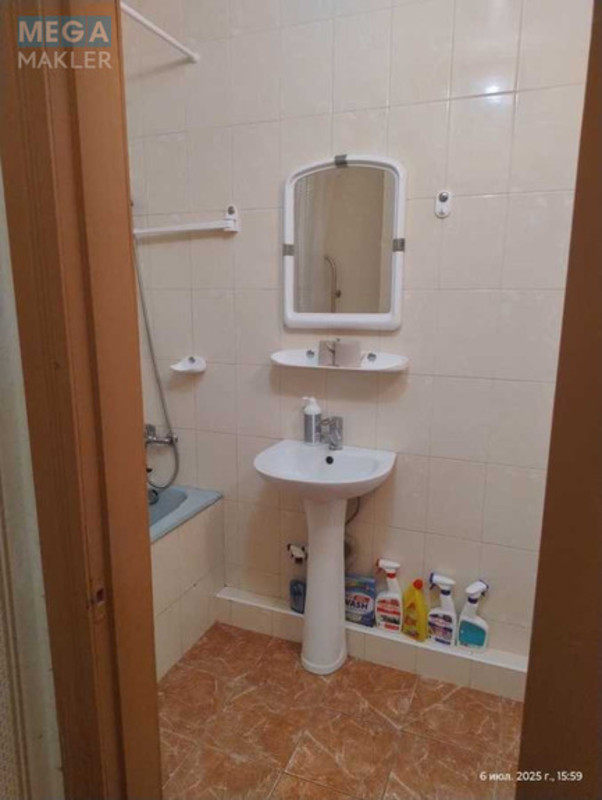 Оренда 2 кімнатної квартири, <a class="location-link" href="/odessa/" title="Недвижимость Одеса">Одеса</a>, <a class="location-link" href="/odessa/suvorovskij/" title="Недвижимость Суворовський район">Суворовський р-н</a>, Красная, 2 (изображение 8)