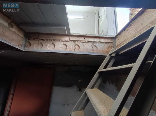 Продаж комерційної нерухомості, 44&nbsp;кв.м, <a class="location-link" href="/kiev/" title="Недвижимость Київ">Київ</a>, <a class="location-link" href="/kiev/desnyanskij/" title="Недвижимость Деснянський район">Деснянський р-н</a>, Пухівська вул., 2 (изображение 24)