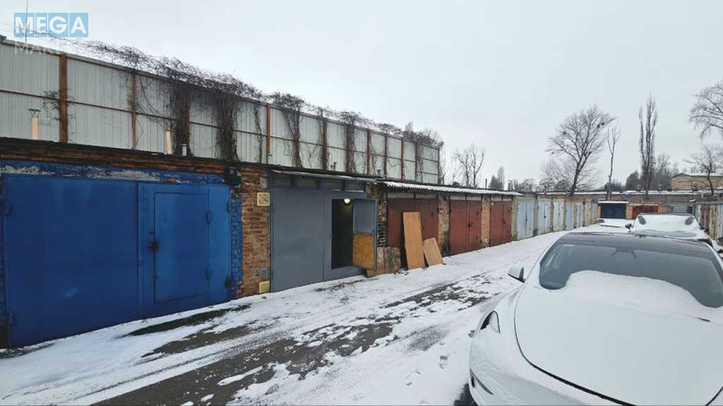 Продаж комерційної нерухомості, 35&nbsp;кв.м, <a class="location-link" href="/kiev/" title="Недвижимость Київ">Київ</a>, <a class="location-link" href="/kiev/solomenskij/" title="Недвижимость Солом'янський район">Солом'янський р-н</a>, Народного Ополчения ул., 23 (изображение 6)