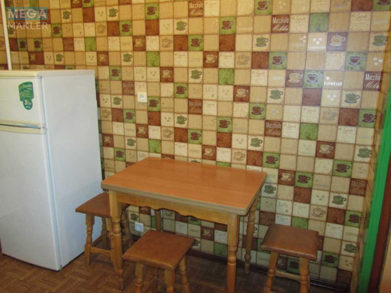 Оренда 1 кімнатної квартири, <a class="location-link" href="/kiev/" title="Недвижимость Київ">Київ</a>, <a class="location-link" href="/kiev/darnickij/" title="Недвижимость Дарницький район">Дарницький р-н</a>, Сортировочная ул., 2 (изображение 4)